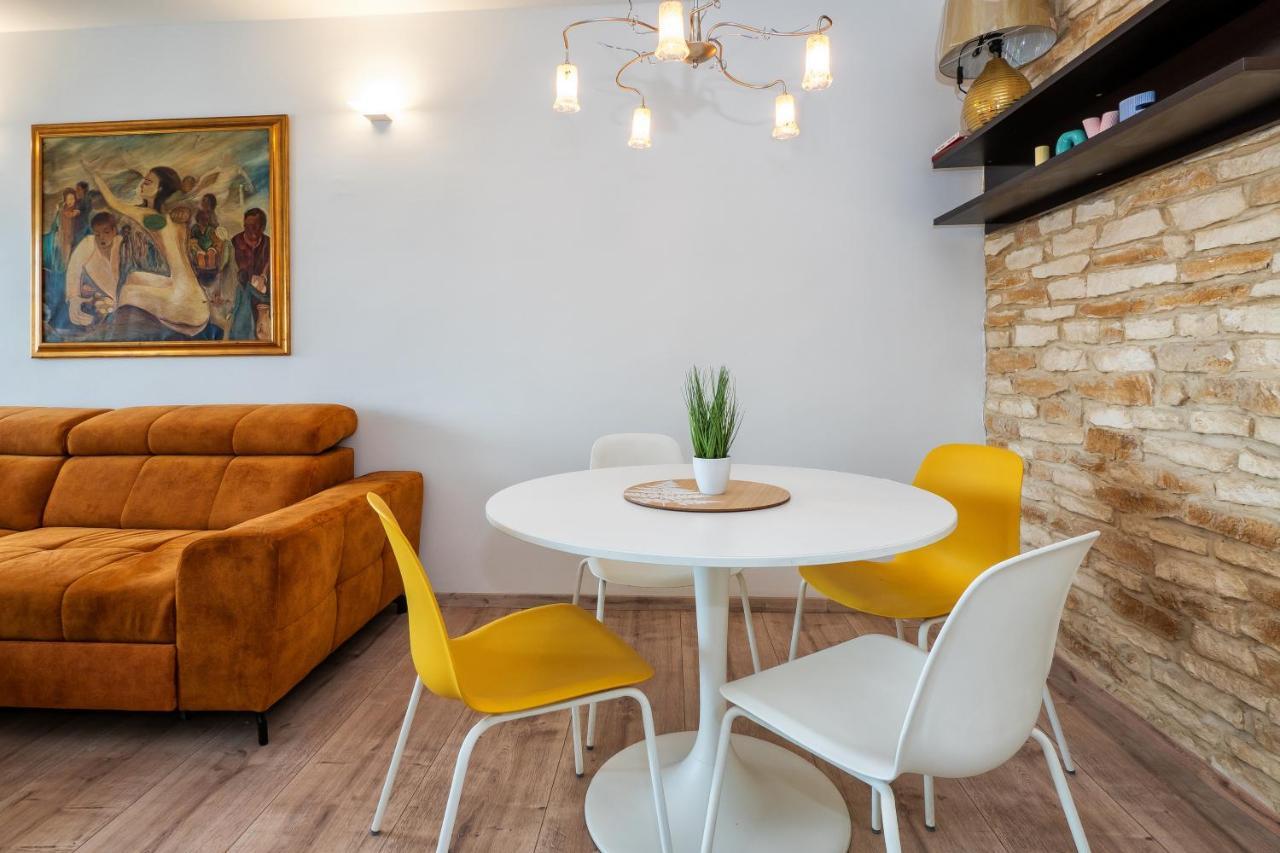 3-Bedroom Sea View Apartment - Balcony, Elevator - Spinut, Split Apartment